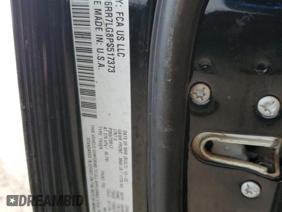 2023 Ram 1500 SLT z VIN 1C6RR7LG8PS517373, wystawiony jako Copart lot #53903705 z przebiegiem 38 176 mil mil oraz Nie do naprawy • Non repairable. Historia ofert i sprzedaży dostępna na DreamBid. Obrazek 13.