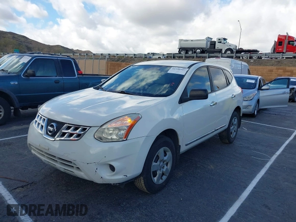 2011 Nissan Rogue SV z VIN JN8AS5MT7BW173146, wystawiony jako IAAI lot #41590010 z przebiegiem 124 212 mil mil oraz . Historia ofert i sprzedaży dostępna na DreamBid. Obrazek 17.
