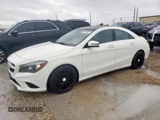 2015 Mercedes-Benz CLA 250 z VIN WDDSJ4GB4FN281709, wystawiony jako Copart lot #54614035 z przebiegiem 141 912 mil mil oraz Szkoda całkowita • Salvage title. Historia ofert i sprzedaży dostępna na DreamBid. Obrazek 1.