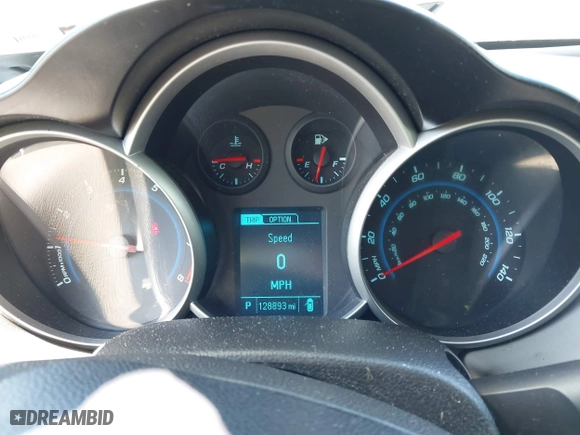 2014 Chevrolet Cruze LS with VIN 1G1PA5SH1E7181211, listed as a IAAI auction lot 41850676 with 128,893 mi miles. Bid and sale history available at carsss.com. Image 7.