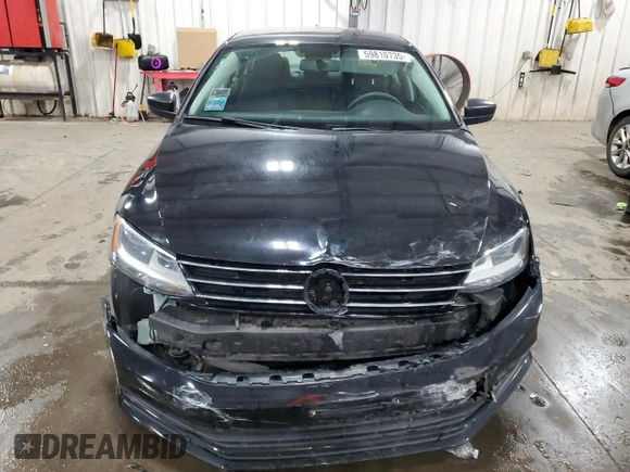 2015 Volkswagen Jetta SE with VIN 3VWD17AJ8FM313749, listed as a Copart auction lot 59810735 with 137,911 mi miles and Salvage title. Bid and sale history available at DreamBid. Image 5.