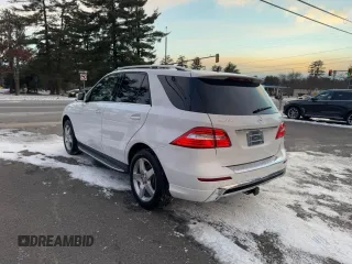 2014 Mercedes-Benz M 550 with VIN 4JGDA7DB0EA408983, listed as a Copart auction lot 42161095 with 115,482 mi miles and Clean Title. Bid and sale history available at carsss.com. Image 4.