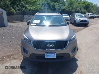 2016 Kia Sorento LX with VIN 5XYPGDA52GG044582, listed as a IAAI auction lot 42402596 with 143,250 mi miles and . Bid and sale history available at DreamBid. Image 12.