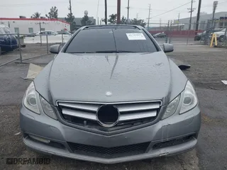 2011 Mercedes-Benz E-Class E 350 with VIN WDDKJ5GB6BF113516, listed as a IAAI auction lot 41735933 with 143,351 mi miles. Bid and sale history available at carsss.com. Image 12.