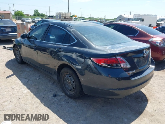 2013 Mazda 6 i Sport with VIN 1YVHZ8BH9D5M11992, listed as a IAAI auction lot 42047797 with 195,395 mi miles. Bid and sale history available at carsss.com. Image 3.