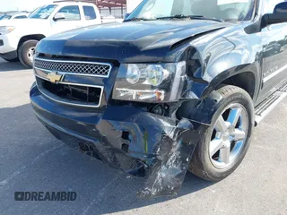 2013 Chevrolet Avalanche LTZ with VIN 3GNMCGE05DG351022, listed as a IAAI auction lot 41138090 with 197,159 mi miles and . Bid and sale history available at DreamBid. Image 6.