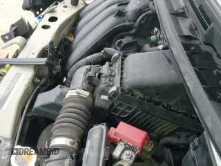 2015 Nissan Note S Plus with VIN 3N1CE2CP7FL402468, listed as a IAAI auction lot 43091958 with 159,972 mi miles and . Bid and sale history available at DreamBid. Image 19.