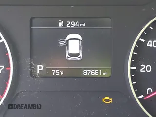 2021 Kia Seltos LX z VIN KNDEPCAAXM7136028, wystawiony jako IAAI lot #42070236 z przebiegiem 87 681 mil mil oraz . Historia ofert i sprzedaży dostępna na DreamBid. Obrazek 15.