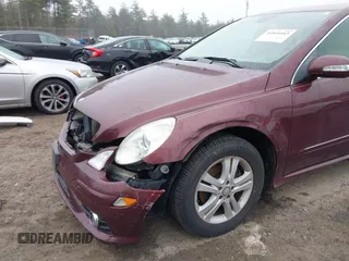 2008 Mercedes-Benz R 3.5L with VIN 4JGCB65E68A062678, listed as a IAAI auction lot 41844443 with 137,787 mi miles and . Bid and sale history available at DreamBid. Image 6.