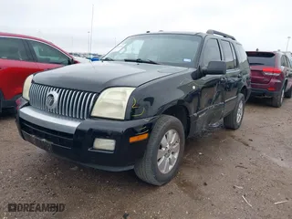 2007 Mercury Mountaineer with VIN 4M2EU37E07UJ15689, listed as a IAAI auction lot 41426004 with 201,960 mi miles. Bid and sale history available at carsss.com. Image 2.