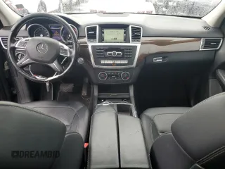 2015 Mercedes-Benz M 250 z VIN 4JGDA0EB2FA561226, wystawiony jako Copart lot #73624042 z przebiegiem 187 577 mil mil oraz . Historia ofert i sprzedaży dostępna na DreamBid. Obrazek 8.