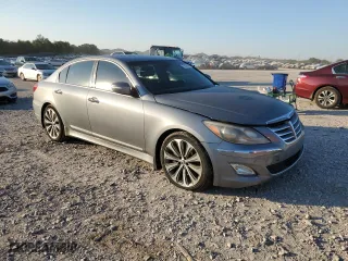 2014 Hyundai Genesis 5.0L R-Spec with VIN KMHGC4DH7EU262493, listed as a Copart auction lot 75035944 with 101,715 mi miles and Clean Title. Bid and sale history available at carsss.com. Image 4.