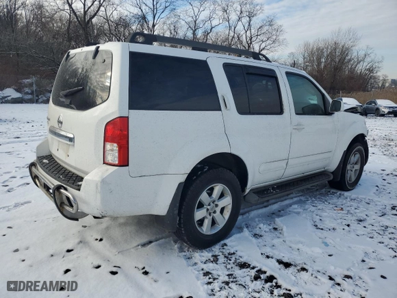 2012 Nissan Pathfinder S with VIN 5N1AR1NB6CC609098, listed as a Copart auction lot 86626404 with 103,324 mi miles and Clean Title. Bid and sale history available at carsss.com. Image 3.