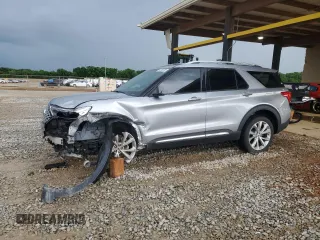 2022 Ford Explorer Platinum z VIN 1FM5K8HC6NGB95805, wystawiony jako Copart lot #54249755 z przebiegiem 44 477 mil mil oraz Szkoda całkowita • Salvage title. Historia ofert i sprzedaży dostępna na DreamBid. Obrazek 1.