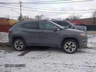2020 Jeep Compass Limited with VIN 3C4NJDCBXLT104350, listed as a IAAI auction lot 41251659 with 151,379 mi miles. Bid and sale history available at carsss.com. Image 14.