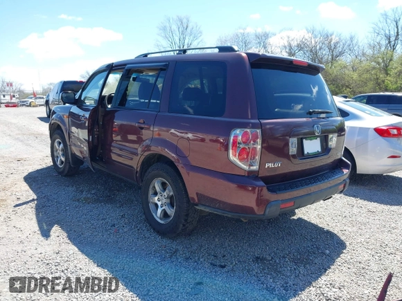 2008 Honda Pilot EX-L with VIN 5FNYF18568B033184, listed as a IAAI auction lot 42054457 with 166,468 mi miles. Bid and sale history available at carsss.com. Image 3.