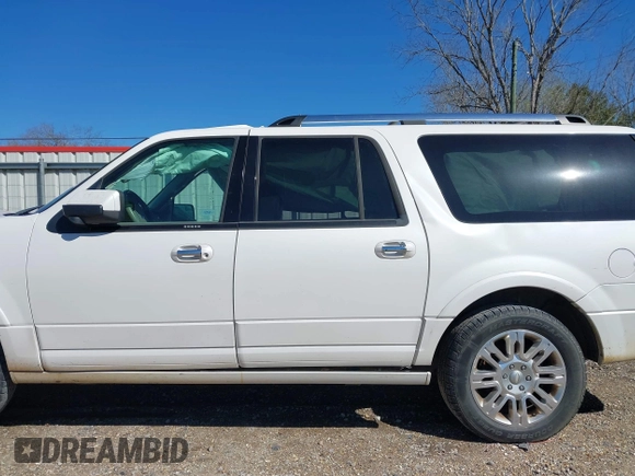 2013 Ford Expedition EL Limited with VIN 1FMJK1K58DEF66375, listed as a IAAI auction lot 41735385 with 188,340 mi miles. Bid and sale history available at carsss.com. Image 14.