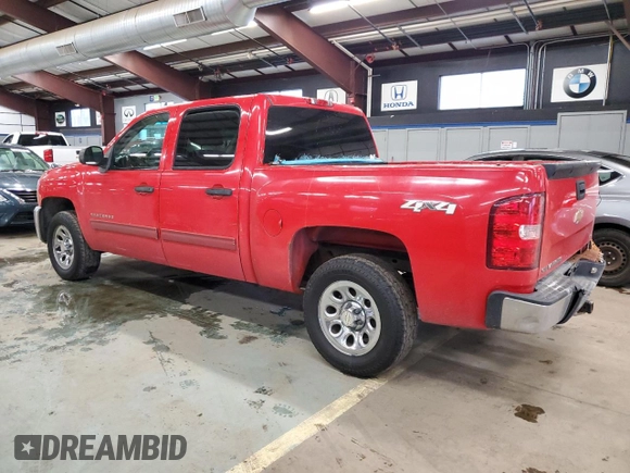 2013 Chevrolet Silverado 1500 LT with VIN 3GCPKSEA7DG111183, listed as a Copart auction lot 45264875 with 273,324 mi miles and Clean Title. Bid and sale history available at DreamBid. Image 2.