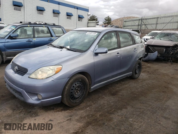 2006 Toyota Matrix STD z VIN 2T1KR32E86C582856, wystawiony jako Copart lot #51451135 z przebiegiem 216 153 mil mil oraz Szkoda całkowita • Salvage title. Historia ofert i sprzedaży dostępna na DreamBid. Obrazek 1.