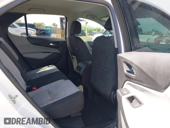 2018 Chevrolet Equinox LT with VIN 2GNAXJEV8J6318815, listed as a IAAI auction lot 41916678 with 64,174 mi miles and . Bid and sale history available at carsss.com. Image 8.