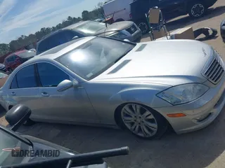 2008 Mercedes-Benz S 550 with VIN WDDNG71XX8A237550, listed as a IAAI auction lot 41682697 with 125,301 mi miles and . Bid and sale history available at DreamBid. Image 14.
