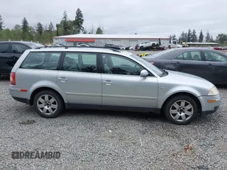 2003 Volkswagen Passat GLX z VIN WVWYH63B73E070842, wystawiony jako IAAI lot #42272467 z przebiegiem 147 851 mil mil oraz . Historia ofert i sprzedaży dostępna na DreamBid. Obrazek 13.