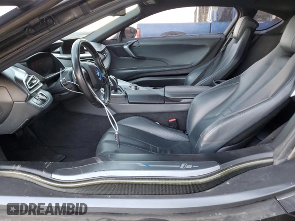 2017 BMW i8 z VIN WBY2Z2C35HV676764, wystawiony jako Copart lot #59692373 z przebiegiem 42 540 mil mil oraz . Historia ofert i sprzedaży dostępna na DreamBid. Obrazek 7.