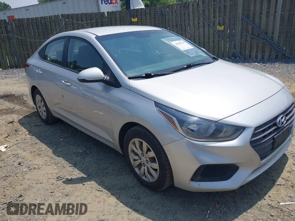2018 Hyundai Accent SEL z VIN 3KPC24A35JE034306, wystawiony jako IAAI lot #42505216 z przebiegiem 53 999 mil mil oraz . Historia ofert i sprzedaży dostępna na DreamBid. Obrazek 1.