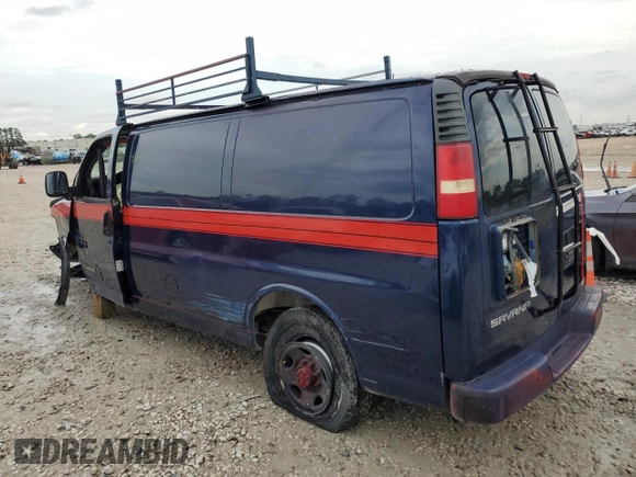 2003 GMC Savana Cargo z VIN 1GTHG35U831180029, wystawiony jako Copart lot #64697054 z przebiegiem Nie podano mil oraz Nie do naprawy • Non repairable. Historia ofert i sprzedaży dostępna na DreamBid. Obrazek 2.