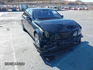 2006 Mercedes-Benz S-Class 4.3L with VIN WDBNG70J36A483732, listed as a IAAI auction lot 40968837 with 87,159 mi miles. Bid and sale history available at carsss.com. Image 1.