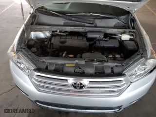 2011 Toyota Highlander with VIN 5TDZA3EH4BS008073, listed as a Copart auction lot 46930955 with 170,492 mi miles and Salvage Title. Bid and sale history available at carsss.com. Image 11.