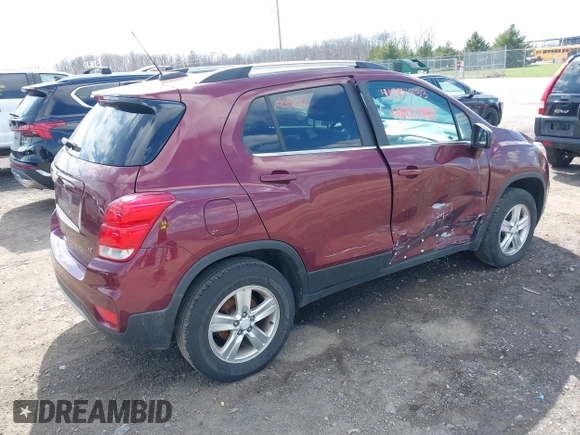 2017 Chevrolet Trax LT z VIN 3GNCJPSB6HL171777, wystawiony jako IAAI lot #41983833 z przebiegiem 88 726 mil mil oraz . Historia ofert i sprzedaży dostępna na DreamBid. Obrazek 4.