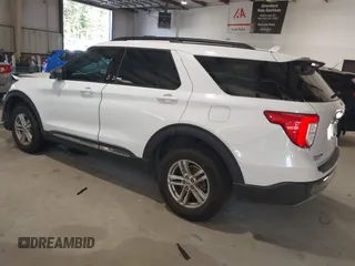2022 Ford Explorer XLT with VIN 1FMSK8DH6NGB73436, listed as a IAAI auction lot 42605319 with 82,680 mi miles and . Bid and sale history available at DreamBid. Image 3.