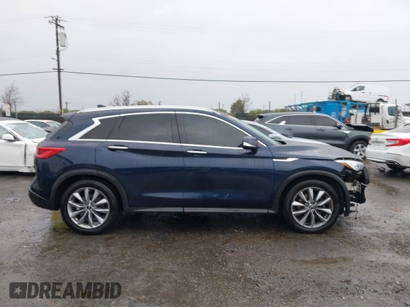 2019 Infiniti QX50 Essential z VIN 3PCAJ5M35KF134266, wystawiony jako IAAI lot #41514669 z przebiegiem 126 418 mil mil oraz . Historia ofert i sprzedaży dostępna na DreamBid. Obrazek 14.