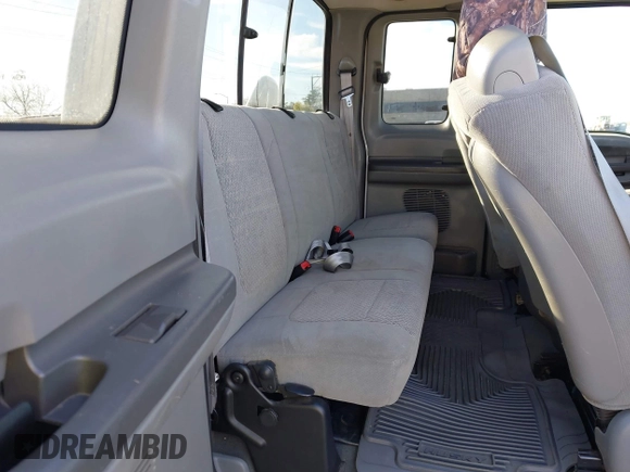 2003 Ford F-350 XL with VIN 1FTSX31S73EC26923, listed as a IAAI auction lot 41344390 with 139,893 mi miles and . Bid and sale history available at DreamBid. Image 8.
