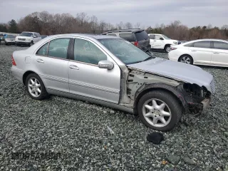 2002 Mercedes-Benz C 230/260/280/320 with VIN WDBRF64J12F268260, listed as a Copart auction lot 83299754 with 159,243 mi miles and Salvage Title. Bid and sale history available at DreamBid. Image 4.