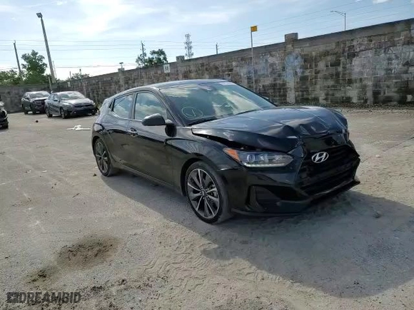 2020 Hyundai Veloster 2.0 with VIN KMHTG6AF5LU030585, listed as a Copart auction lot 67114883 with 25,577 mi miles. Bid and sale history available at carsss.com. Image 11.