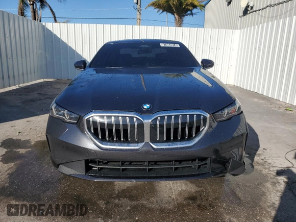 2025 BMW 5 Series 530i with VIN WBA43FJ09SCT21026, listed as a Copart auction lot 87364074 with 0 mi miles and Clean Title. Bid and sale history available at carsss.com. Image 5.
