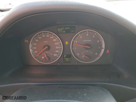 2007 Volvo V50 2.4L with VIN YV1MW382672283388, listed as a Copart auction lot 66097304 with 268,623 mi miles and Clean Title. Bid and sale history available at carsss.com. Image 9.