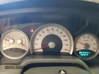 2007 Dodge Dakota SLT with VIN 1D7HW48K97S141569, listed as a Copart auction lot 84002054 with 204,019 mi miles and Salvage Title. Bid and sale history available at carsss.com. Image 9.