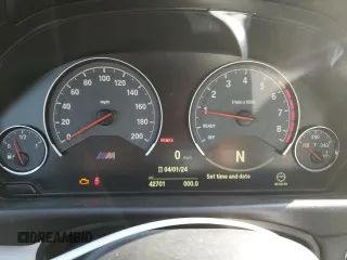 2015 BMW M4 with VIN WBS3R9C55FK330009, listed as a Copart auction lot 75865514 with 42,071 mi miles and Clean Title. Bid and sale history available at carsss.com. Image 9.