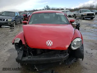 2012 Volkswagen Beetle 2.5L PZEV with VIN 3VWJP7AT8CM612043, listed as a Copart auction lot 42049635 with 172,371 mi miles and Clean Title. Bid and sale history available at carsss.com. Image 5.