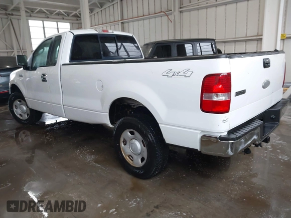 2006 Ford F-150 XL with VIN 1FTRF14W26NB27404, listed as a IAAI auction lot 41711729 with 178,675 mi miles. Bid and sale history available at carsss.com. Image 3.
