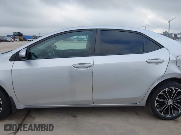 2016 Toyota Corolla L with VIN 5YFBURHE0GP537520, listed as a IAAI auction lot 42110326 with 171,964 mi miles and . Bid and sale history available at DreamBid. Image 15.