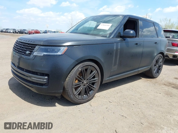 2024 Land Rover Range Rover SE z VIN SALKP9E96RA092327, wystawiony jako IAAI lot #42060310 z przebiegiem 41 594 mil mil oraz . Historia ofert i sprzedaży dostępna na DreamBid. Obrazek 17.