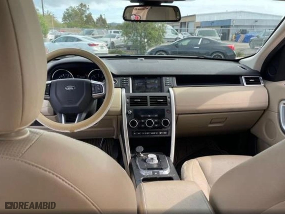 2016 Land Rover Discovery Sport HSE with VIN SALCR2BG7GH592574, listed as a Copart auction lot 52725765 with 110,079 mi miles and Clean Title. Bid and sale history available at carsss.com. Image 9.