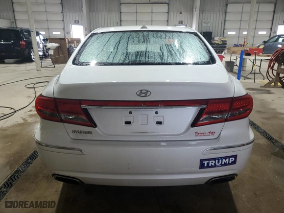 2011 Hyundai Azera GLS with VIN KMHFC4DD5BA540037, listed as a Copart auction lot 49043925 with 94,638 mi miles and Salvage Title. Bid and sale history available at carsss.com. Image 6.