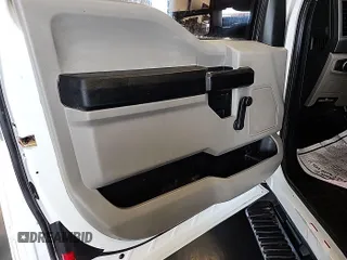2018 Ford F-250 XL z VIN 1FT7X2B64JEB43318, wystawiony jako IAAI lot #42879295 z przebiegiem 215 145 mil mil oraz . Historia ofert i sprzedaży dostępna na DreamBid. Obrazek 3.