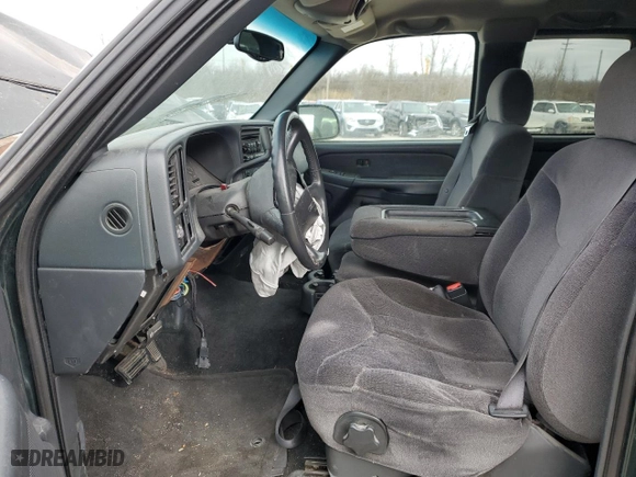 2002 GMC Sierra 1500 SLE with VIN 2GTEC19V921364698, listed as a Copart auction lot 83564604 with 276,828 mi miles and Salvage Title. Bid and sale history available at carsss.com. Image 7.