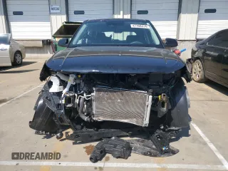 2023 Hyundai Venue SE with VIN KMHRB8A33PU215069, listed as a Copart auction lot 47788414 with 34,440 mi miles and Salvage Title. Bid and sale history available at DreamBid. Image 5.